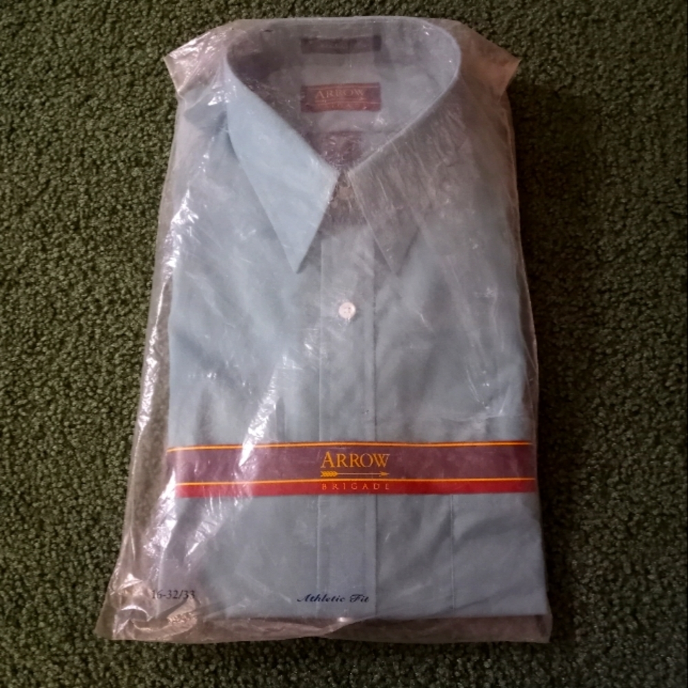NWT VTG Arrow Brigade Button Down Collar Shirt